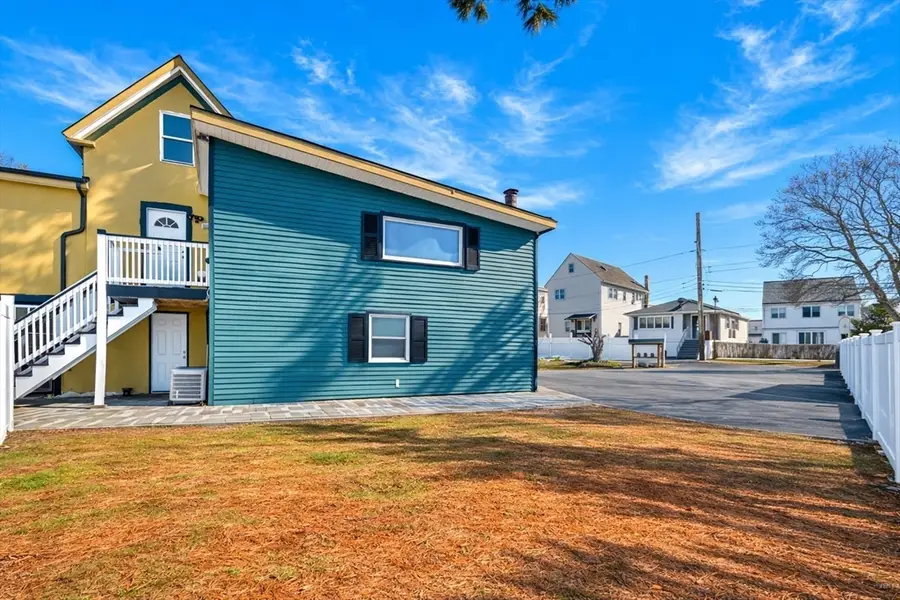 37 Cleveland St, Revere, MA 02151 - #3