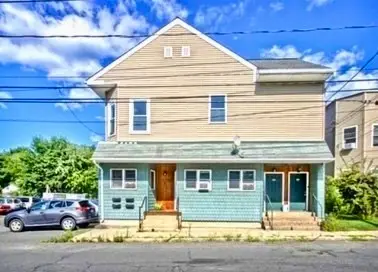 29 Parsons St #1, Easthampton, MA 01027