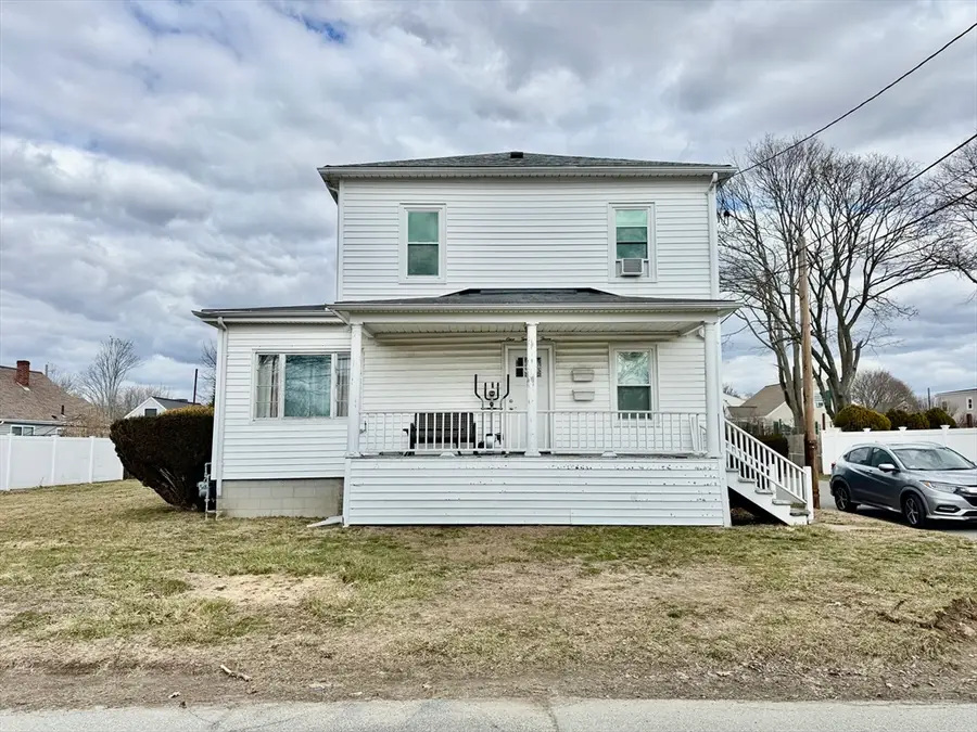 123 Puffer Ave, Swansea, MA 02777 - #2