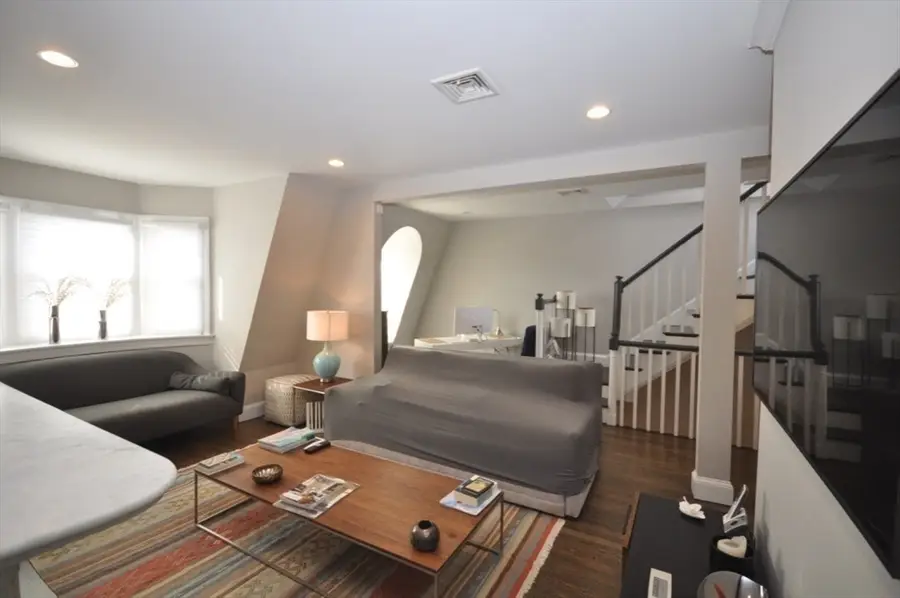 123 W Newton St #2, Boston, MA 02118 - #3