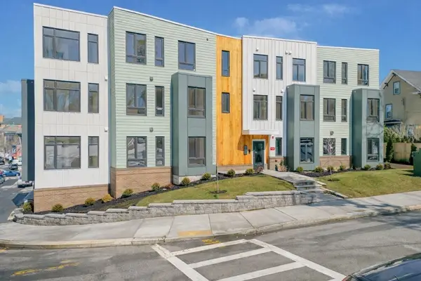 34 Oak Street #202, Boston, MA 02136