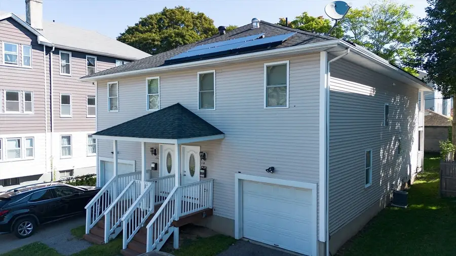 35 Houghton St, Worcester, MA 01604 - #2