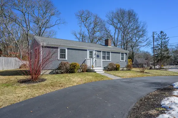 16 Hazelwood Road, Dennis, MA 02660