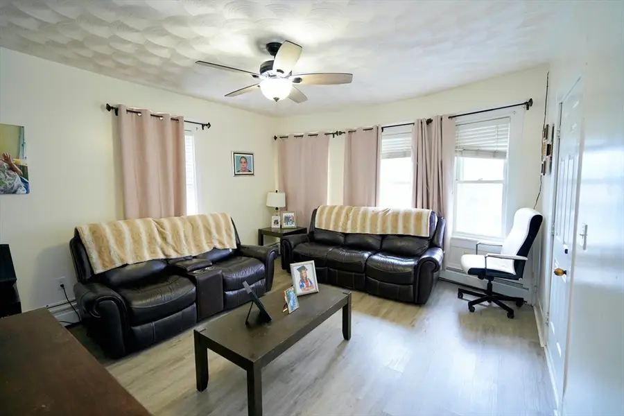 109 Ferry St, Lawrence, MA 01841 - #3