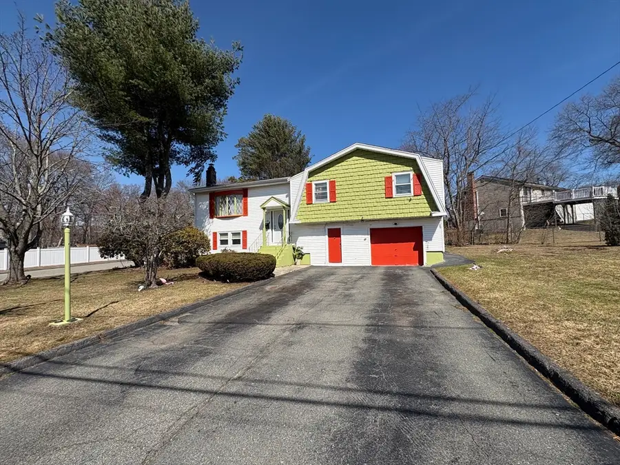 9 Fernandez Cir, Randolph, MA 02368 - #2