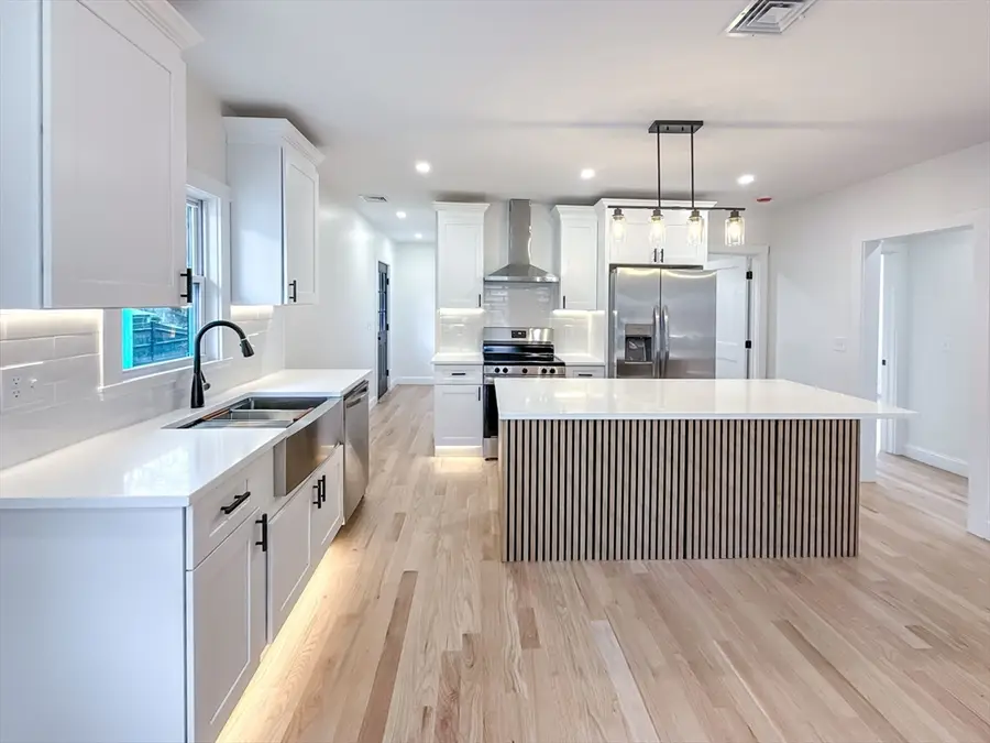 23 Murray Hill Rd, Medford, MA 02155 - #3