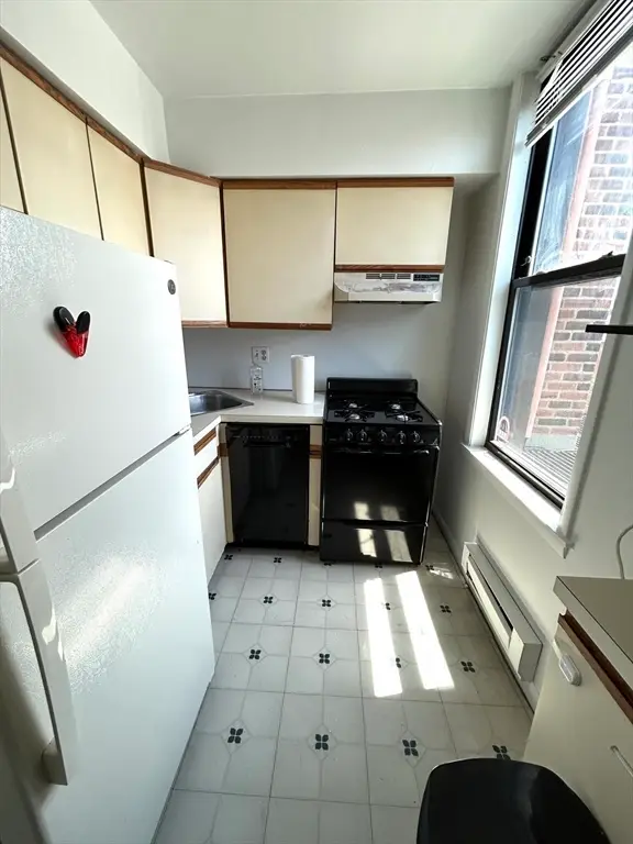 4 Commonwealth Ct #17, Boston, MA 02135 - #3