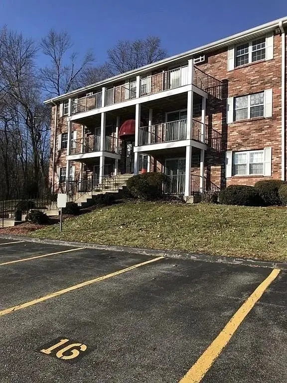 11 Kenmar Dr #11, Billerica, MA 01821