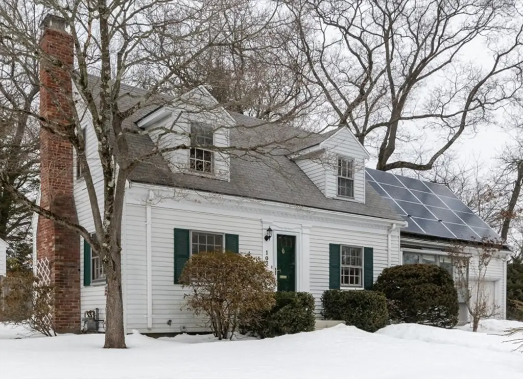 107 Day St, Newton, MA 02466 - #1