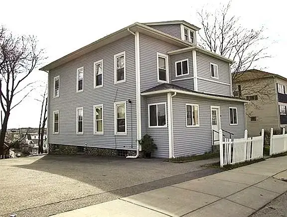 56 Plantation St, Worcester, MA 01604 - #1