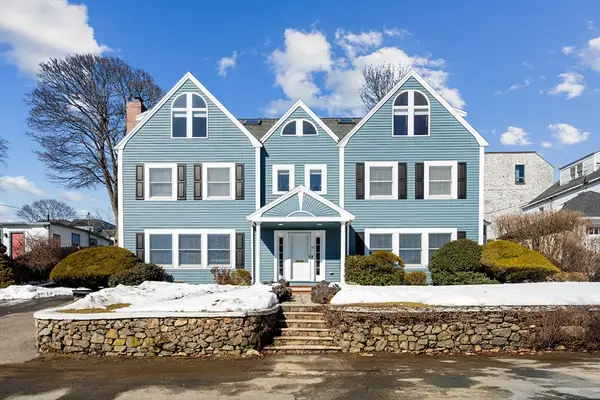 10 Redstone Lane, Marblehead, MA 01945