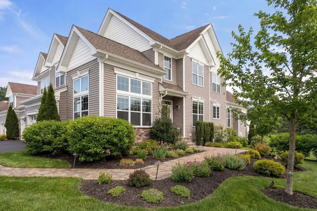 8 Glen Ellen Blvd #8, Millis, MA 02054 - #1