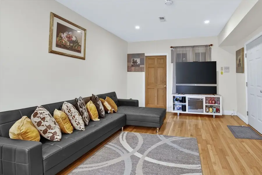 7 Chesterton Street, Boston, MA 02119 - #3