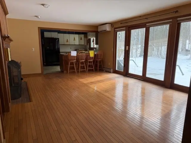 96 Townsend Street, Pepperell, MA 01463 - #3