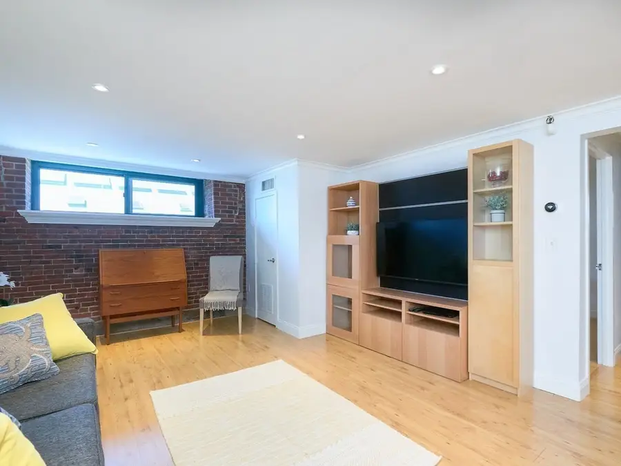 42 Eighth St. #5521, Boston, MA 02129 - #3