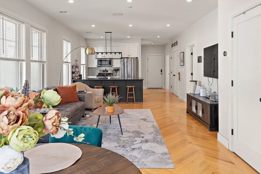 108 Mount Pleasant Ave #4, Boston, MA 02119 - #2