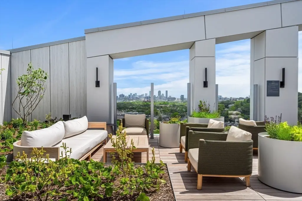 1515 Commonwealth Ave #607, Boston, MA 02135 - #1