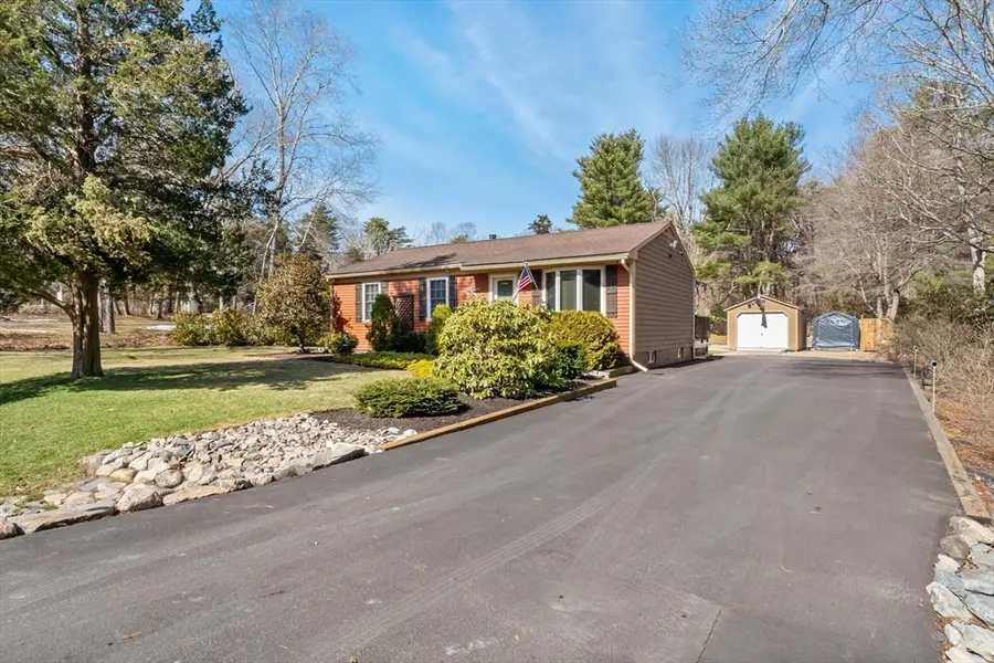 22 Lakeside Ave, Lakeville, MA 02347 - #3