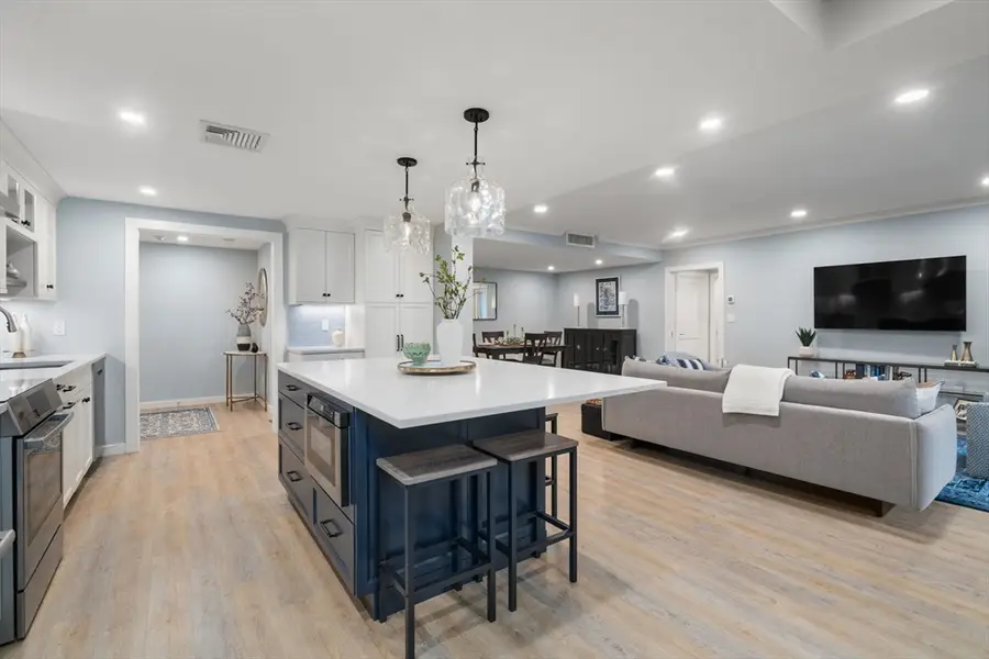 65 Grove #152, Wellesley, MA 02482 - #3