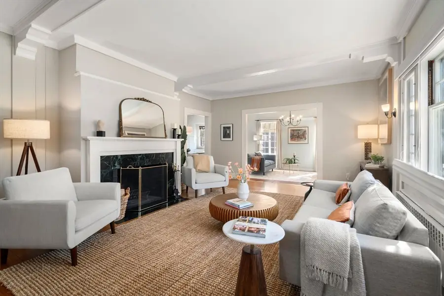 189 Clinton Rd, Brookline, MA 02445 - #3