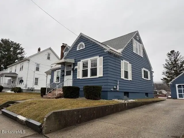 84 North Summer St, Adams, MA 01220 - #1