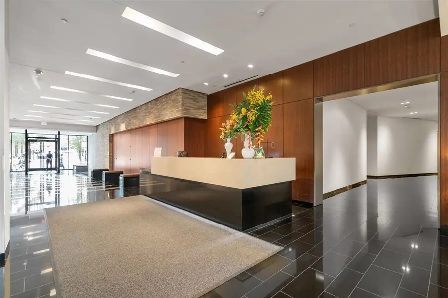 580 Washington #6D, Boston, MA 02111 - #2