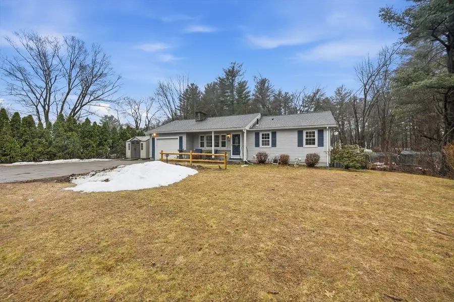 24 Sunset Ave, South Hadley, MA 01075 - #3