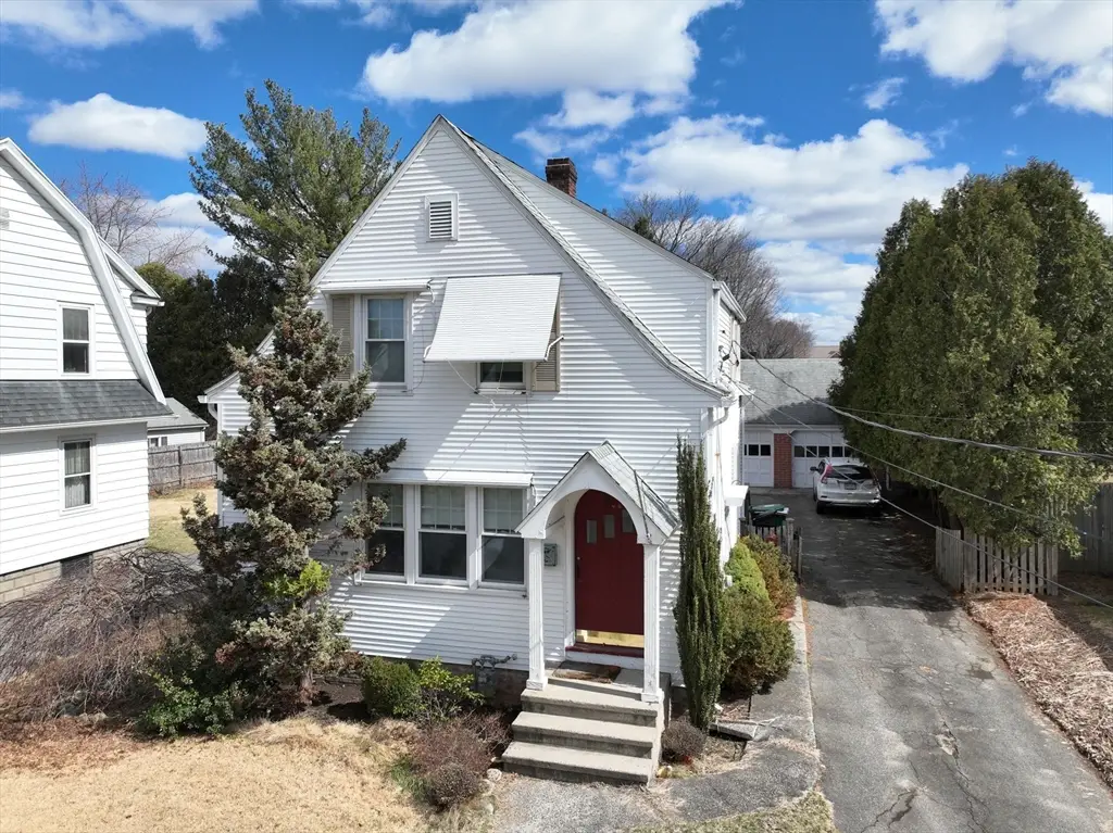 35 Dresser Ave, Chicopee, MA 01013 - #1