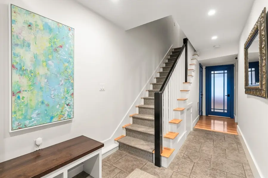 138 W 3rd St, Boston, MA 02127 - #2