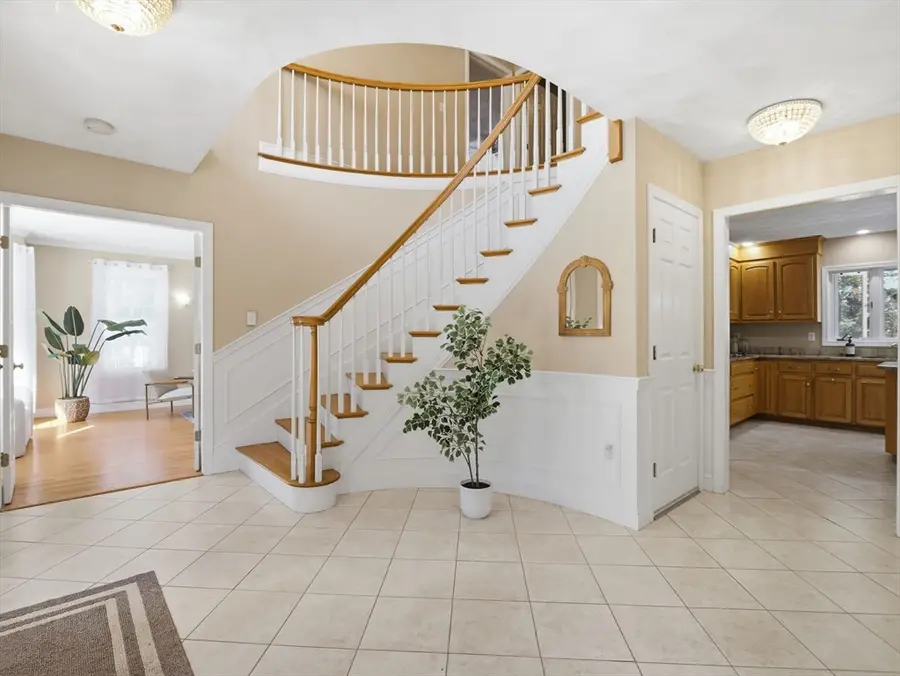 2 Pipers Gln, Andover, MA 01810 - #2