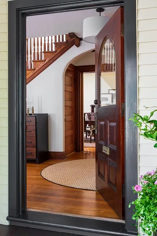 17 Coolidge St, Brookline, MA 02446 - #3