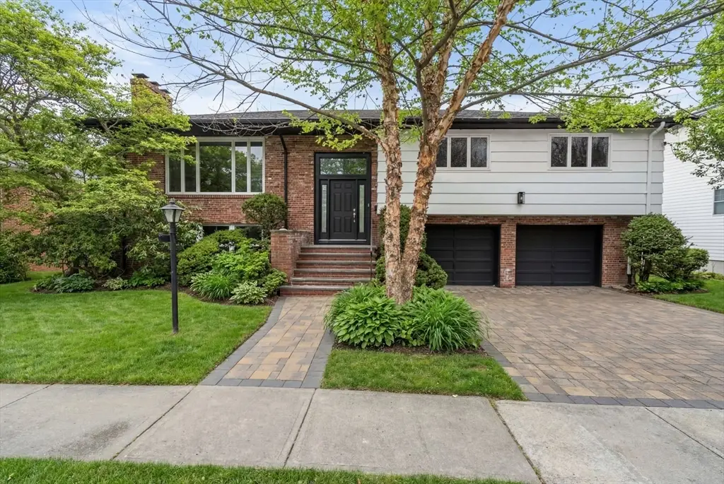 520 Clinton Road, Brookline, MA 02467 - #1