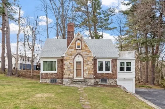 164 W Main St, Dudley, MA 01571 - #1