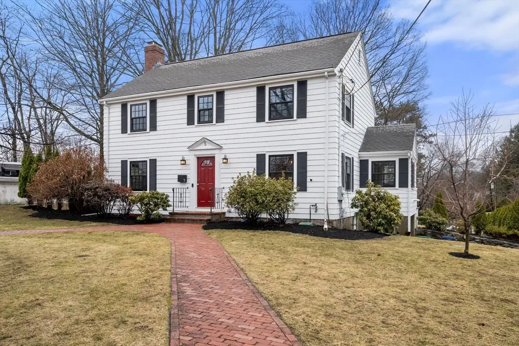 5 Summer St, Newton, MA 02464 - #1
