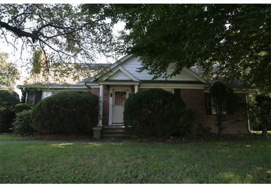 211 Russell St, Hadley, MA 01035 - #1