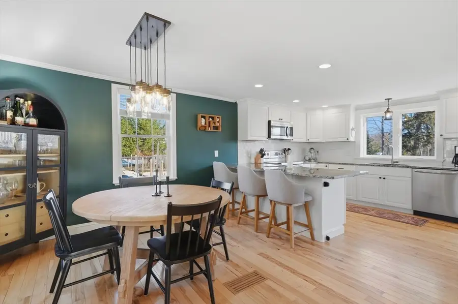 51 Bear Hill Rd, Merrimac, MA 01860 - #3