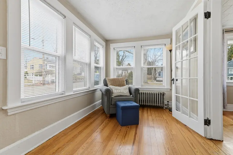 47 W Walnut St, Milford, MA 01757 - #3