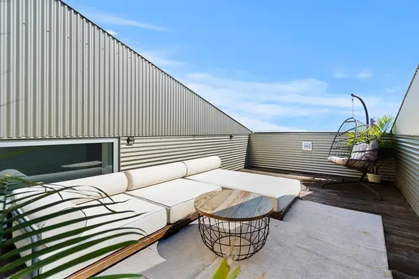 141 Dorchester Ave #910, Boston, MA 02127