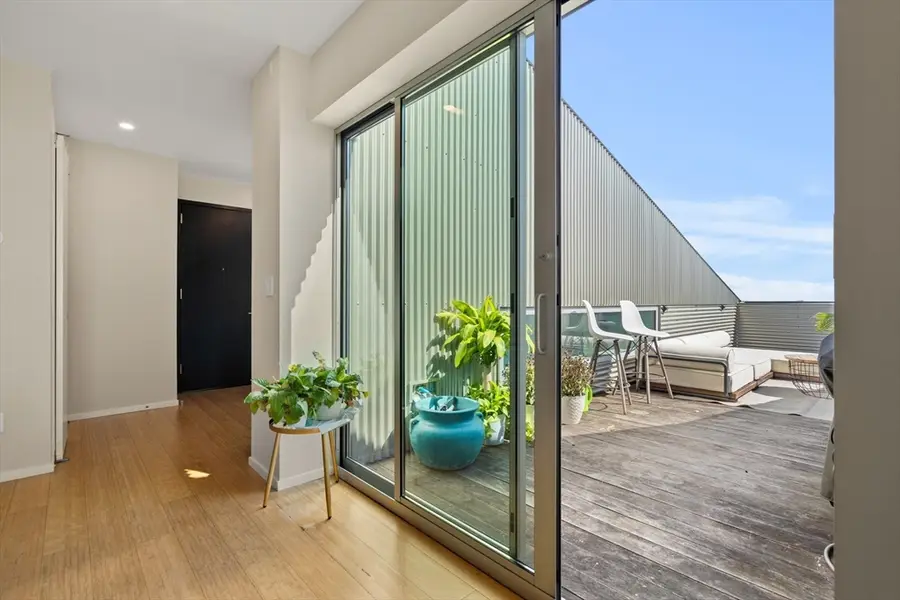 141 Dorchester Ave #910, Boston, MA 02127 - #2