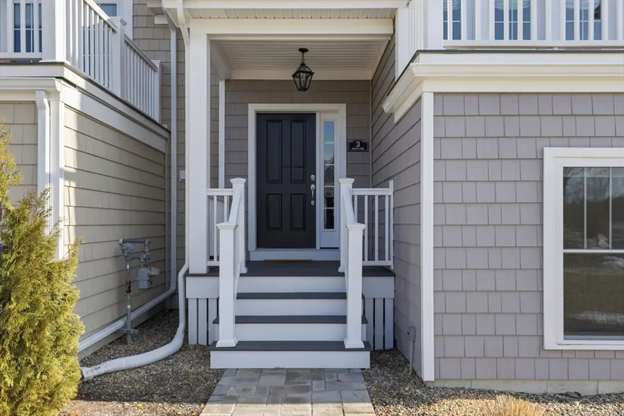 3 Daisy Ln, Plymouth, MA 02360 - #3