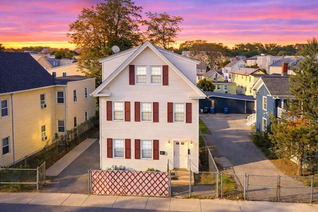 42 Morton St, Lawrence, MA 01841 - #1
