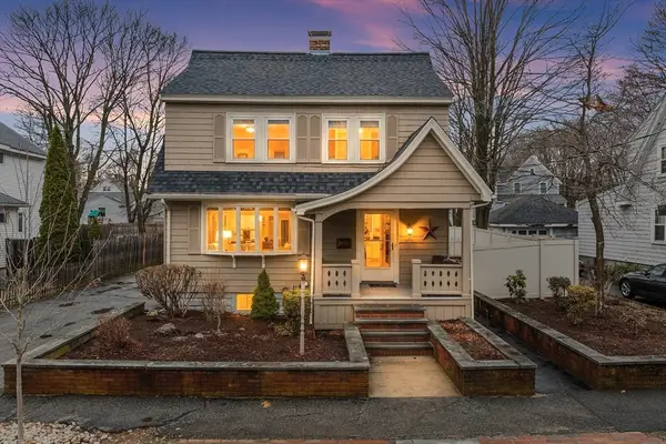 24 Smith Ave, Reading, MA 01867