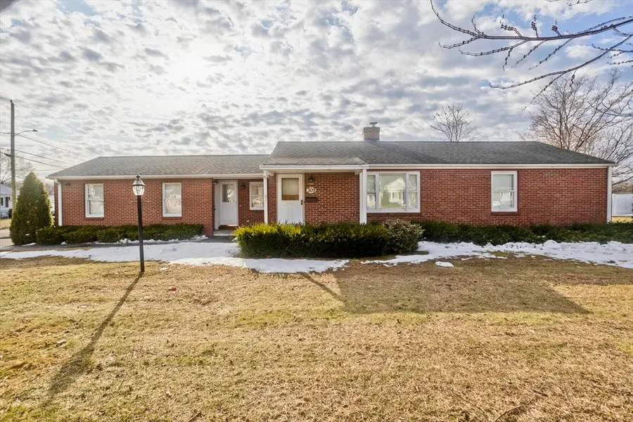 309 Island Pond Rd, Springfield, MA 01118 - #2