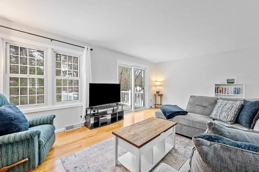 89 Laurelwood Drive #89, Hopedale, MA 01747 - #3