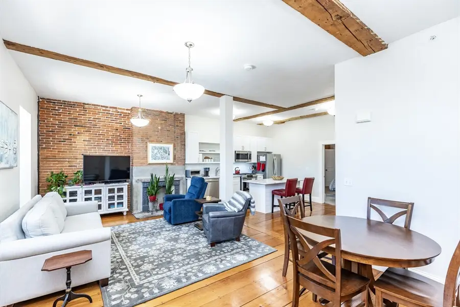 8 Union St #1, Salem, MA 01970 - #3