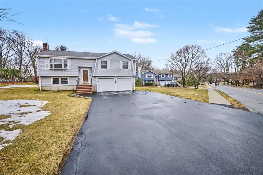 29 S Bedford St, Burlington, MA 01803 - #2