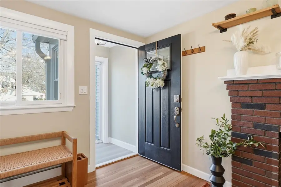 27 Garfield Ave, Saugus, MA 01906 - #2