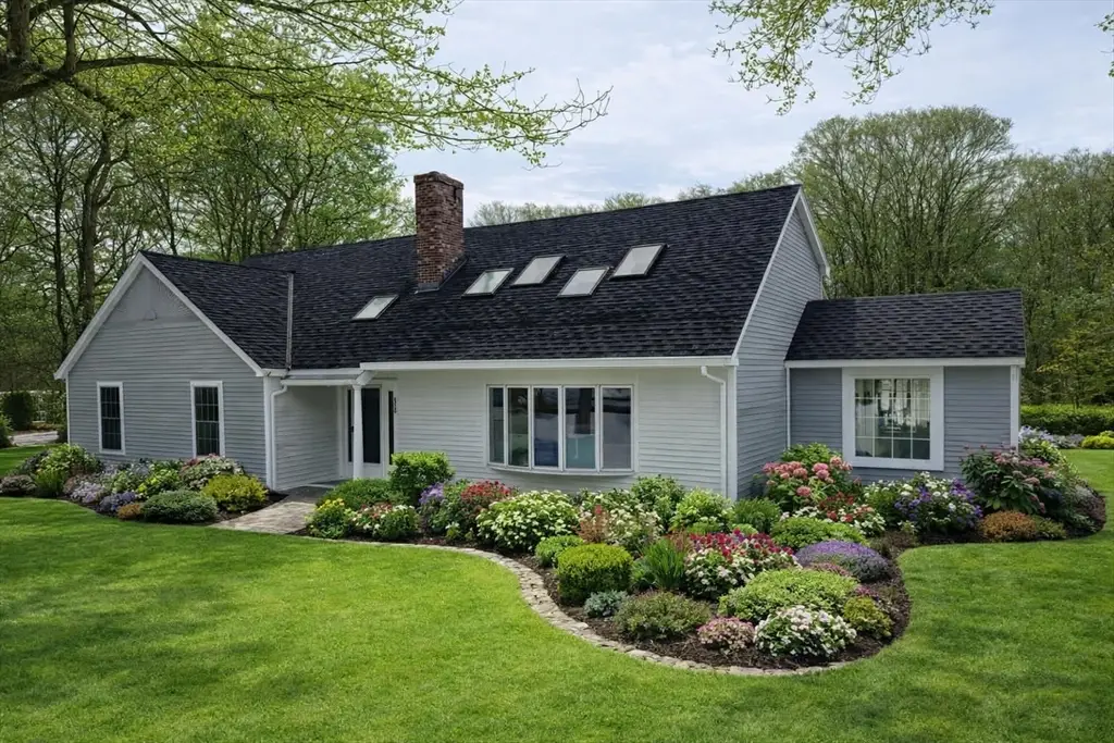 576 Grove St, Framingham, MA 01701 - #1