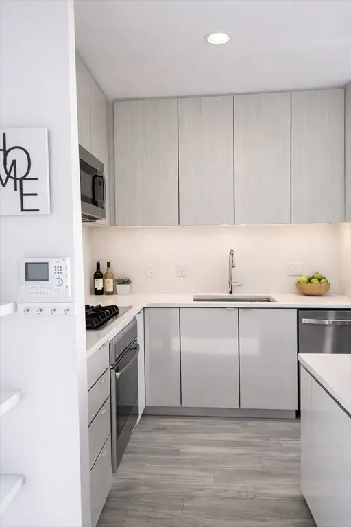 80 Fenwood Rd #706, Boston, MA 02115 - #3