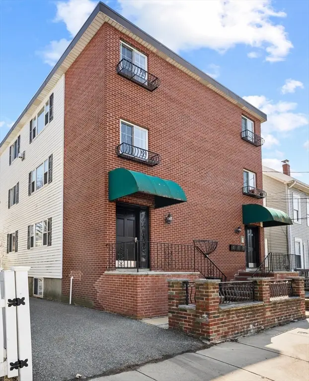 24 Glen St #1, Somerville, MA 02145 - #2